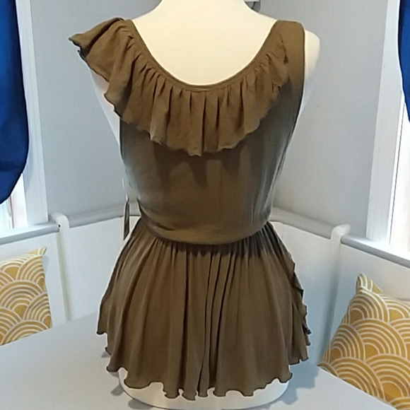 Free people goddess deep v neck  ruffle top - Picture 4 of 8